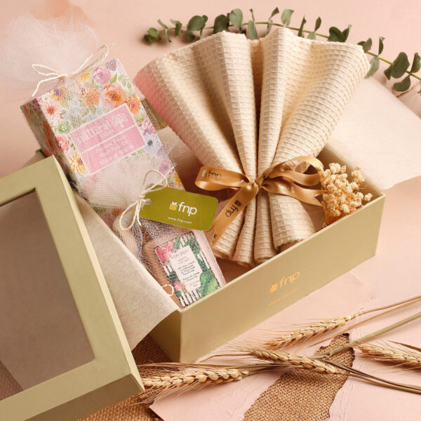Benefits of Gifting Anniversary Hampers